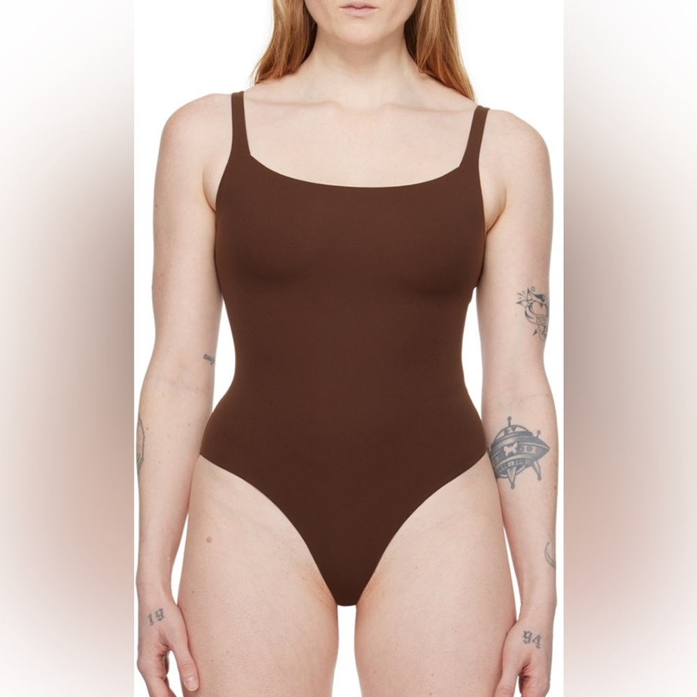 SKIMS Fits Everybody Cocoa Bodysuit
